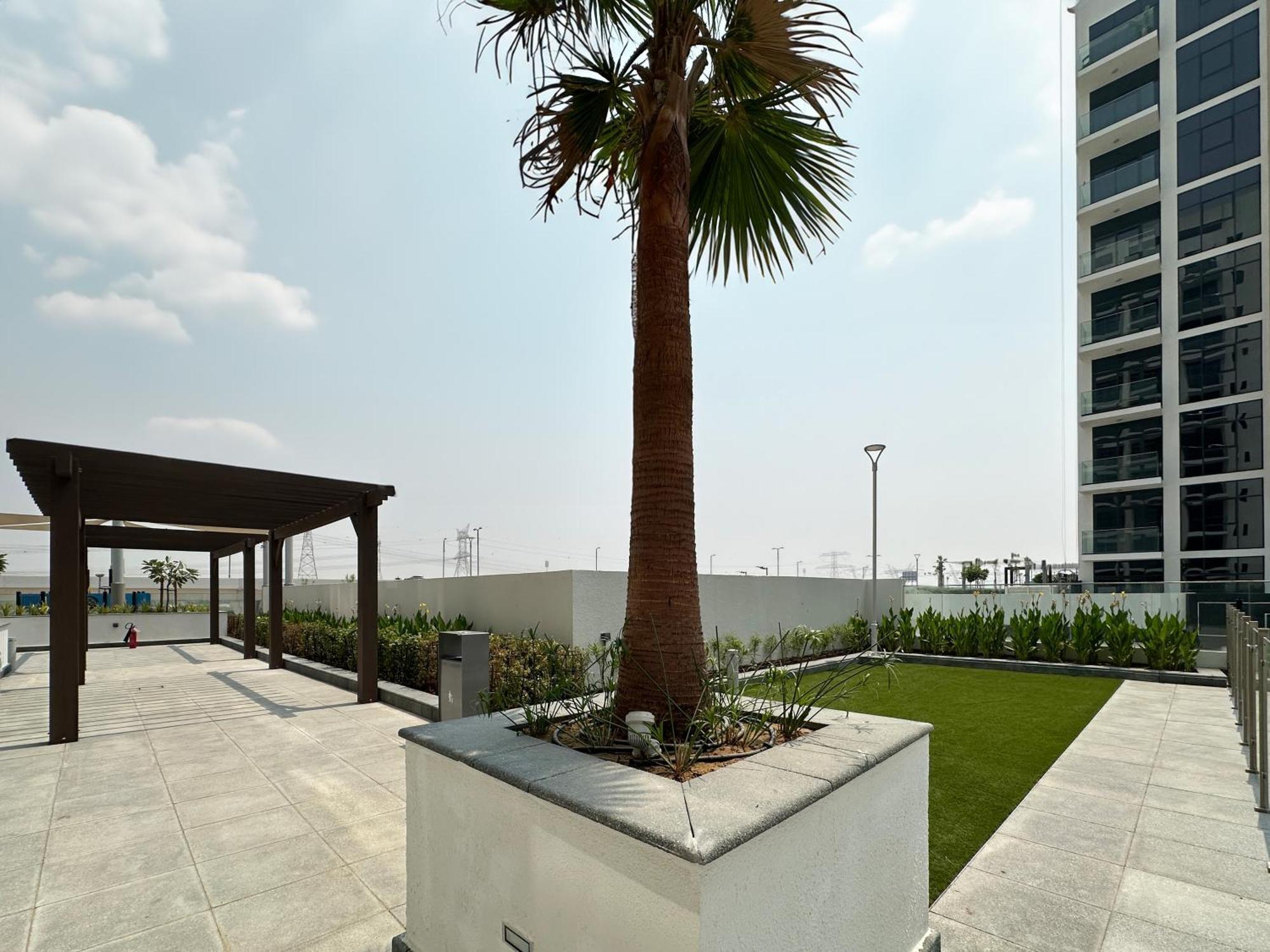 Trophy Modern Marvel Cozy With Smart Features In Azizi Riviera Apartment